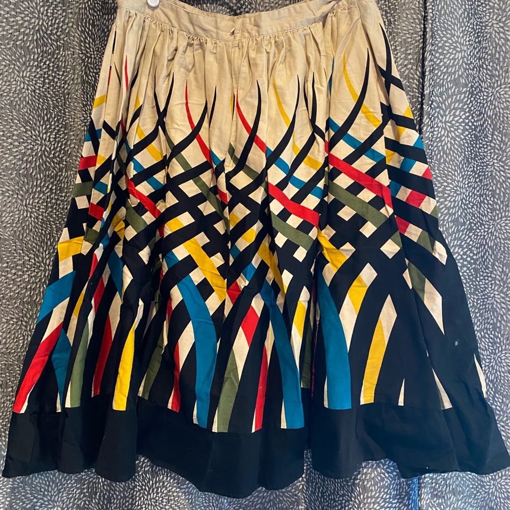 VOODOO VIXEN Colorful Vintage Style Geometric Patterned Skirt - Picture 2 of 4